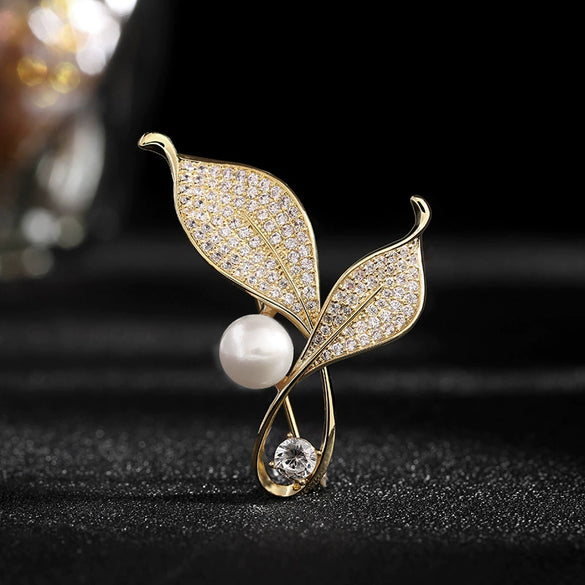 Women's Alloy Brooch With Flower Pattern And Electroplating Treatment