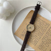 Women's Alloy Case Ordinary Glass Mirror Leisure Retro Small Round Quartz Watch