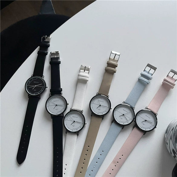 Women's Alloy Case Ordinary Glass Mirror Pointer Quartz Watch With Simple Elegant White Belt And Leisure Style