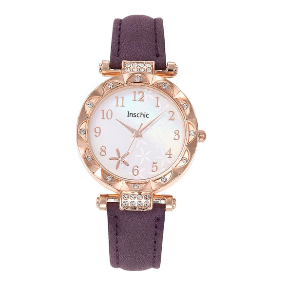 Women's Alloy Case Quartz Belt Watch With Imitation Leather Strap Round Dial Starfish Design Leisure Style