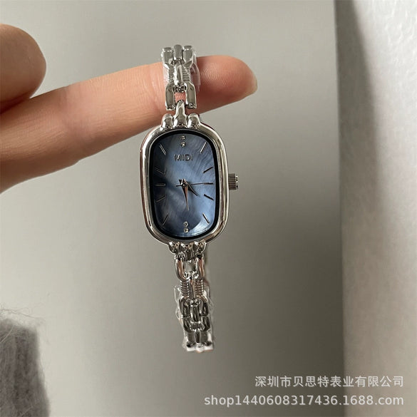 Women's Alloy Case Quartz Watch With Blue Fritillary Surface And Fashion Style