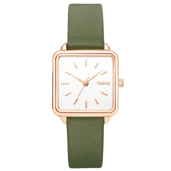 Women's Alloy Case Quartz Watch With Printed Logo Round Dial And Leisure Style