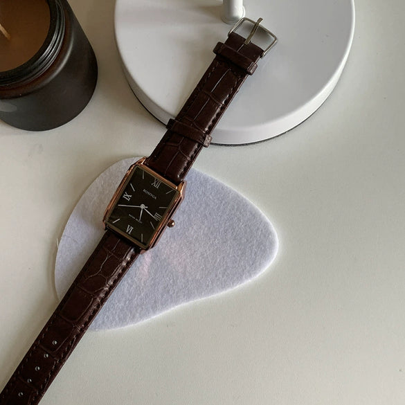 Women's Alloy Case Watch Simple Elegant Retro Roman Large Square Dial Leisure Style