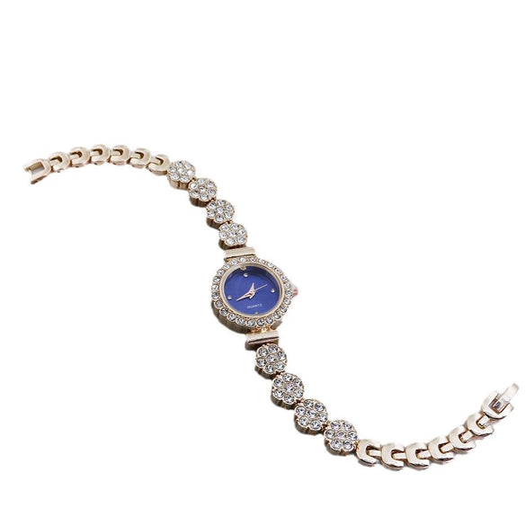 Women's Alloy Casual Quartz Bracelet Watch With Round Dial And Stainless Steel Buckle