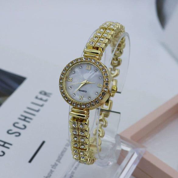 Women's Alloy Casual Round Dial Diamondencrusted Watch