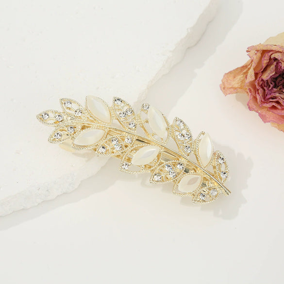 Women's Alloy Cat's Eye Flower Halftied Hair Spring Clip Set With Diamonds