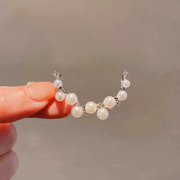 Women's Alloy Electroplated Pearl Meniscus Brooch Highend Simple Versatile Suit Corsage Antilight Pin Accessories