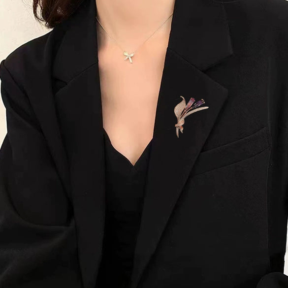 Women's Alloy Flower Brooch With Electroplating Design