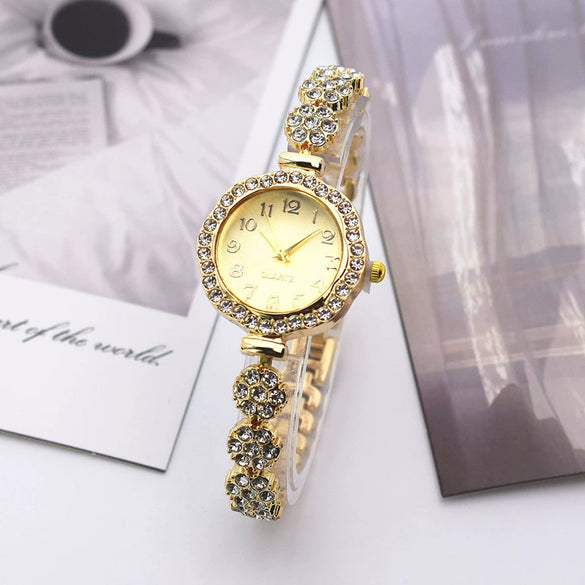 Women's Alloy Flower Diamondencrusted Leisure Round Dial Bracelet Watch