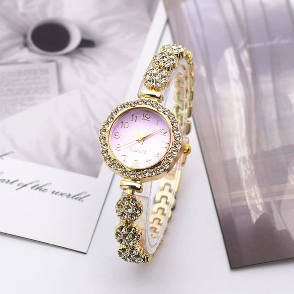 Women's Alloy Flower Diamondencrusted Leisure Round Dial Bracelet Watch