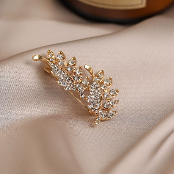 Women's Alloy Flower Leaf Diamond Encrusted Electroplated Brooch Accessories