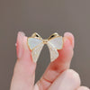 Women's Alloy Flower Pattern Electroplated Brooch Fashion Pin Accessories