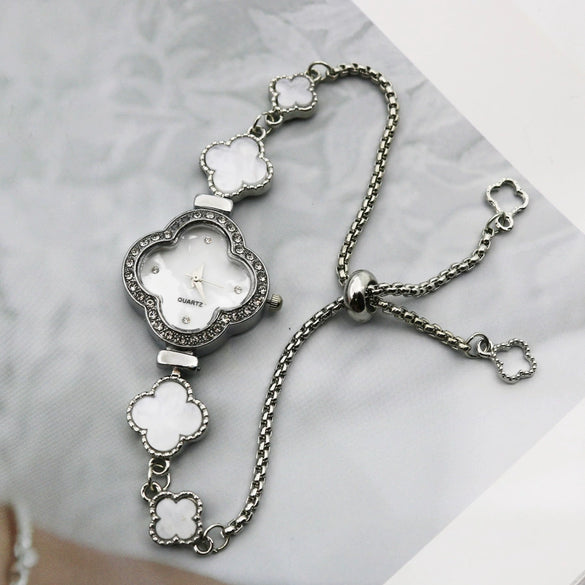 Women's Alloy Fourleaf Clover Shaped Diamondencrusted Casual Watch