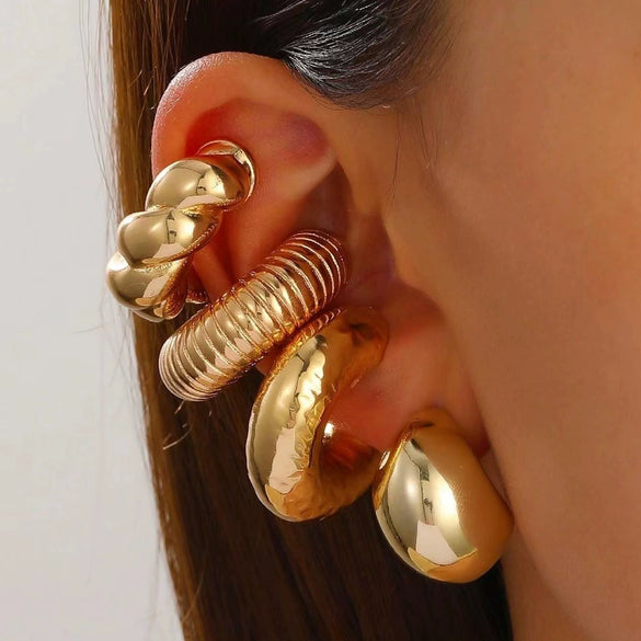 Women's Alloy Geometric Exaggerated Retro Earrings With Electroplating