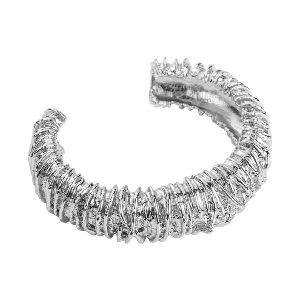 Women's Alloy Geometric Pattern Braided Open Bracelet With Electroplating Treatment Retro Light Luxury Heavy Industry Texture
