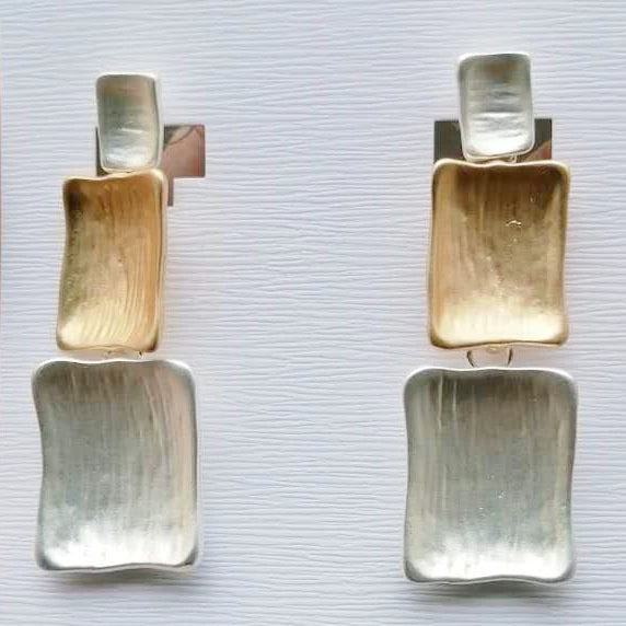 Women's Alloy Geometric Rectangular Stud Earrings With Fashionable Statement Design And Rose Gold Finish