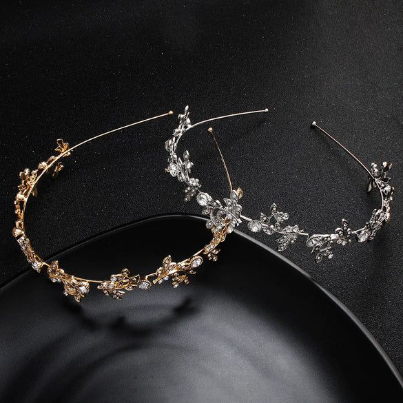 Women's Alloy Handmade Bridal Headwear Baroque Vintage Hollow Flower Hairband Crown