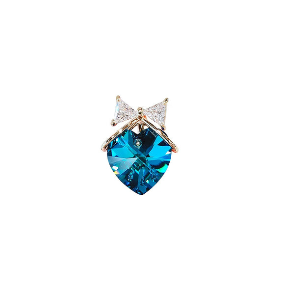 Women's Alloy Heart And Flower Imitation Crystal Brooch With Electroplating