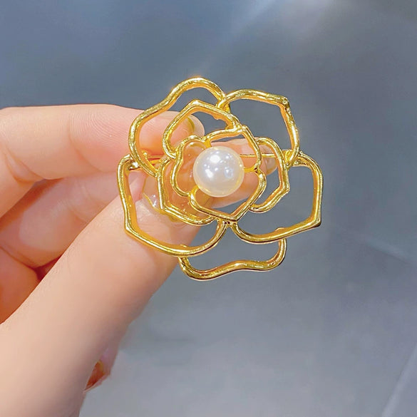 Women's Alloy Hollow Flower Electroplated Camellia Brooch Suit Pin Accessories