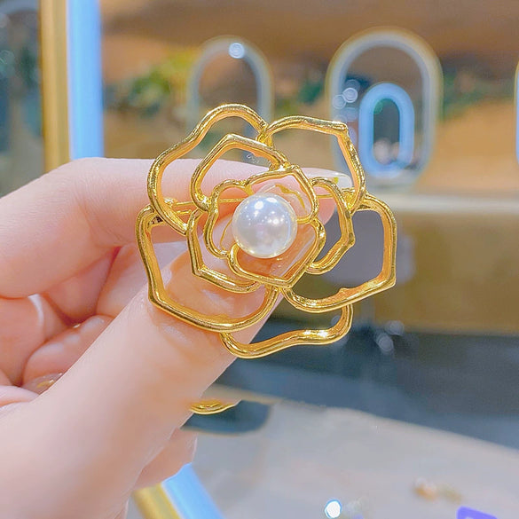 Women's Alloy Hollow Flower Electroplated Camellia Brooch Suit Pin Accessories