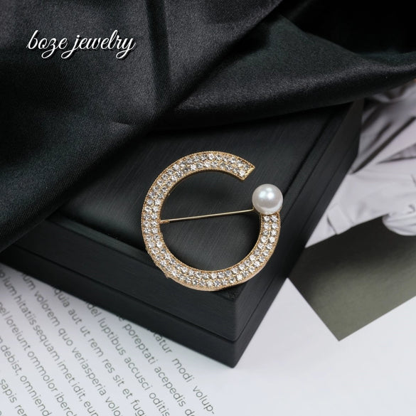 Women's Alloy Letter Brooch With Electroplating Treatment