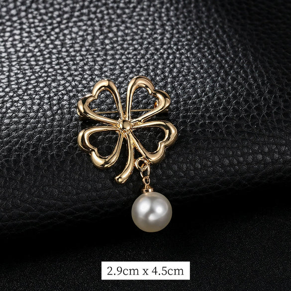 Women's Alloy Natural Style Flower Pattern Electroplated Brooch For Clothes Decoration
