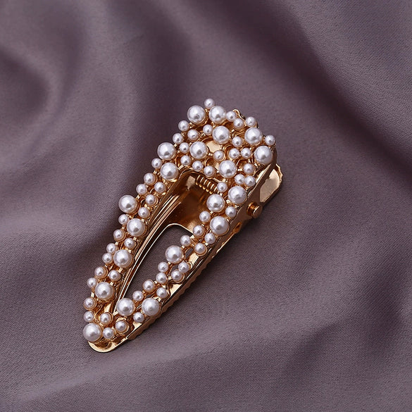 Women's Alloy Pearl Duckbill Clip Minimalist Geometric Style Electroplated