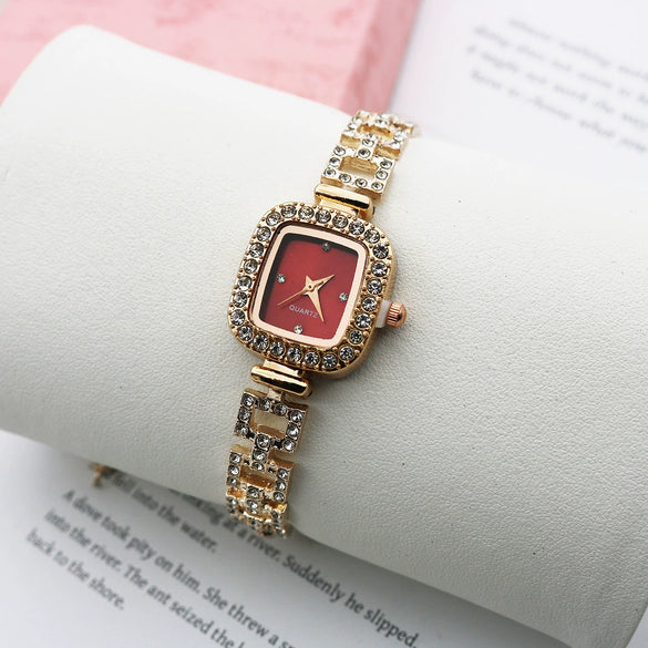 Women's Alloy Quartz Square And Round Bracelet Watch With Diamondencrusted And Fashionable Style