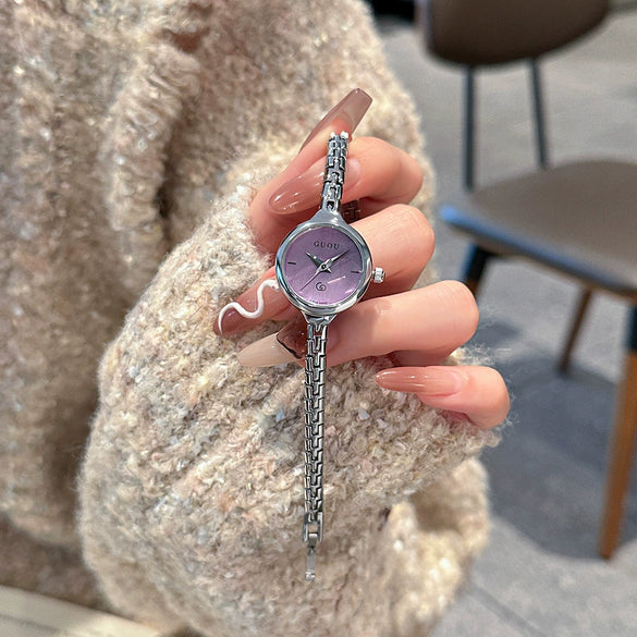 Women's Alloy Quartz Watch Round Dial Retro Fashion Style Jewelry Buckle Mineral Reinforced Glass Mirror