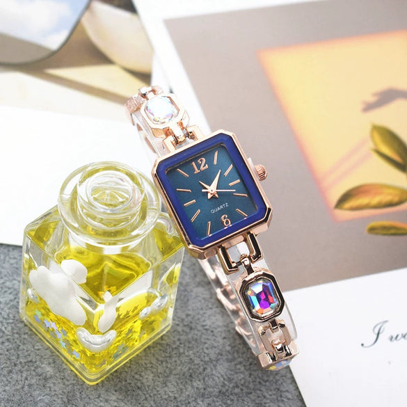 Women's Alloy Rectangle Dial Casual Midcentury Style Quartz Bracelet Watch