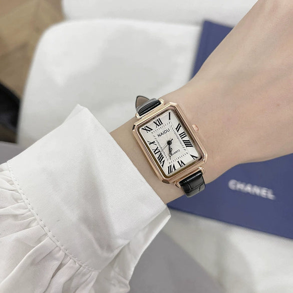 Women's Alloy Rectangular Leisure Watch With Roman Numerals