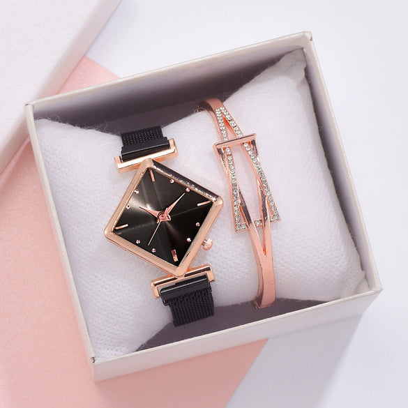 Women's Alloy Rhombus Quartz Watch Simple Personality Fashion With Printed Logo