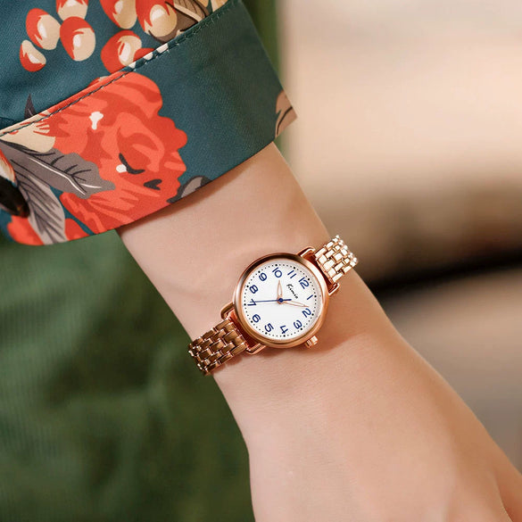 Women's Alloy Rose Gold Buckle Round Dial Fashionable Watch
