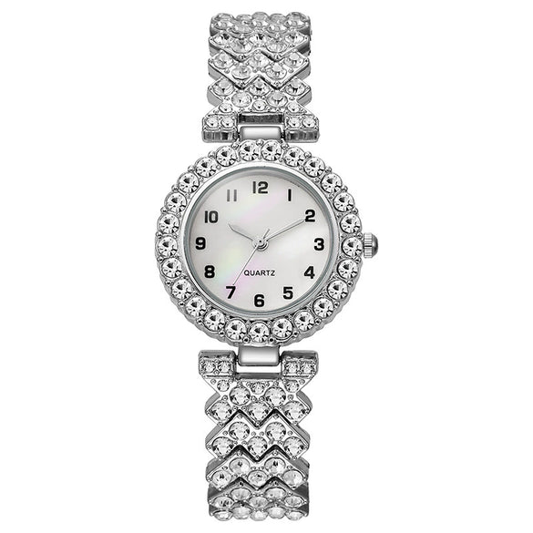 Women's Alloy Round Dial Quartz Bracelet Watch With Rhinestones And Casual Style