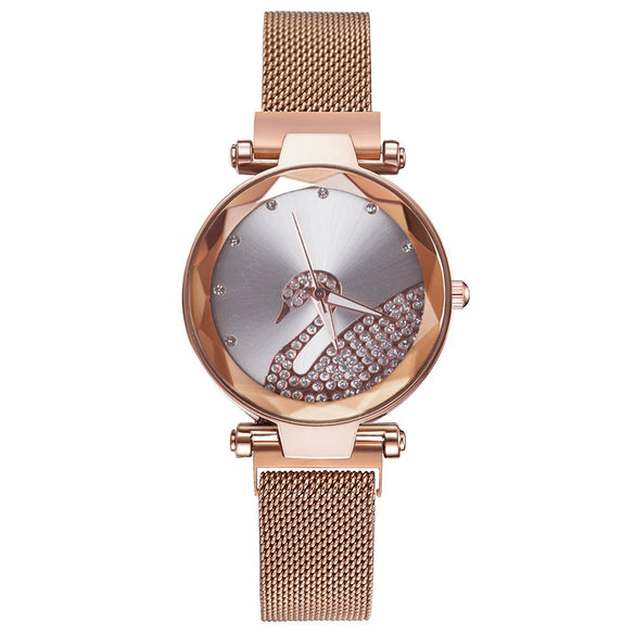 Women's Alloy Watch Set With Magnet Buckle And Round Dial Leisure Style