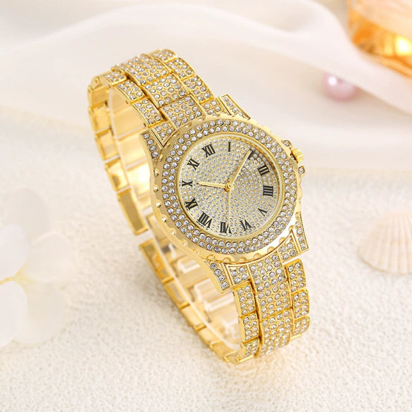 Women's Alloy Watch With Round Dial And Stainless Steel Clasp Leisure Style