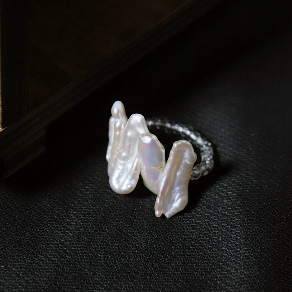 Women's Baroque Style Adjustable Ring With Natural Freshwater Specialshaped Pearls And Geometric Pattern Electroplated