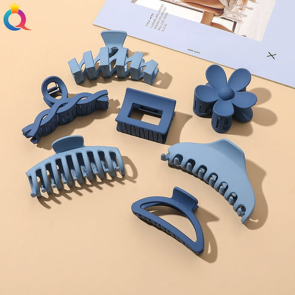 Women's Blue Frosted Plastic Hair Claw Clip Handmade Shark Hairpin Versatile Hair Accessory