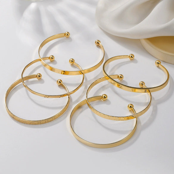 Women's Bohemian Iron Open Bracelet Set With Love Letter Hit Arrow Diamond Geometric Pattern And Electroplating