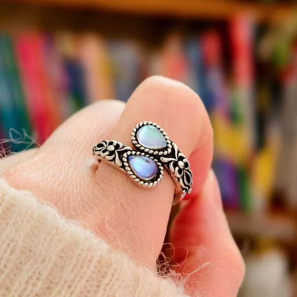 Women's Bohemian Retro Black Agate Spoon Moonstone Open Ring Copper Electroplated Geometric