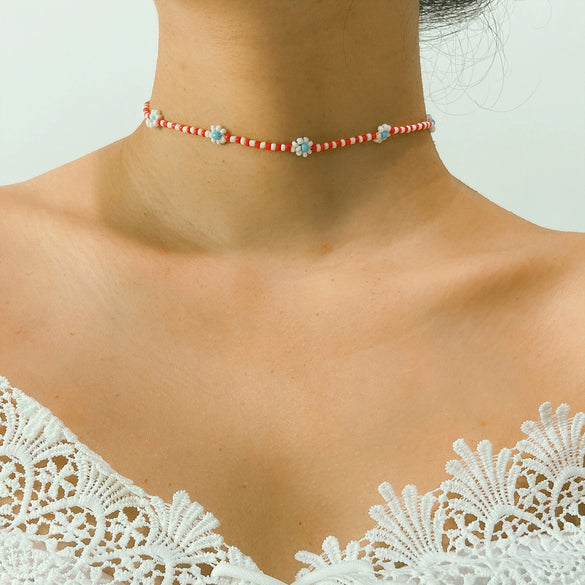 Women's Bohemian Style Handmade Daisy Flower Beaded Collarbone Necklace With Rice Beads And Ball Chain