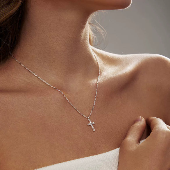 Women's Brass Cross Pendant Necklace With Regular Chain Trendy Clavicle Chain Electroplated Personality Style Jewelry