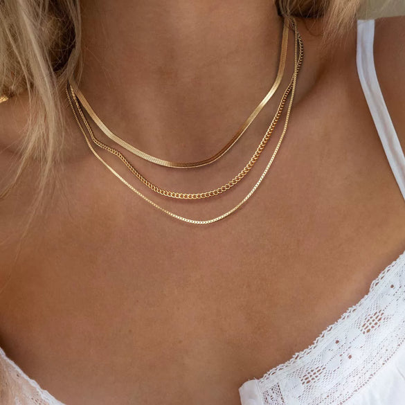 Women's Brass Snake Shaped Multi Layer Necklace With Geometric Pendant Electroplated Fashion Jewelry Gift