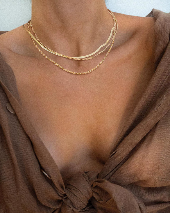Women's Brass Snake Shaped Multi Layer Necklace With Geometric Pendant Electroplated Fashion Jewelry Gift