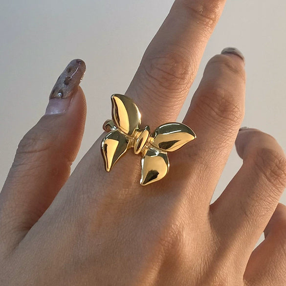 Women's Butterfly Geometric Stainless Steel Ring Electroplated Light Luxury Hand Jewelry