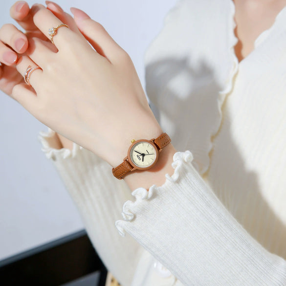 Women's Casual Alloy Case Mineral Reinforced Glass Mirror Stainless Steel Buckle Round Dial Waterproof Quartz Watch