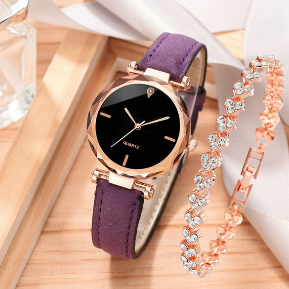 Women's Casual Alloy Pu Belt Round Dial Quartz Watch With Printed Logo
