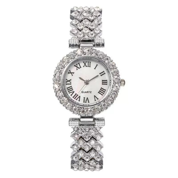 Women's Casual Alloy Watch With Roman Pattern And Round Dial