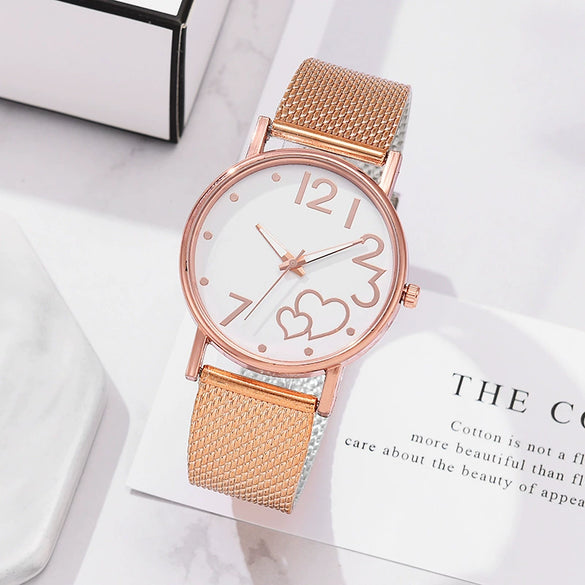 Women's Casual Fashion Watch Alloy Case Silicone Strap Love Shaped Design