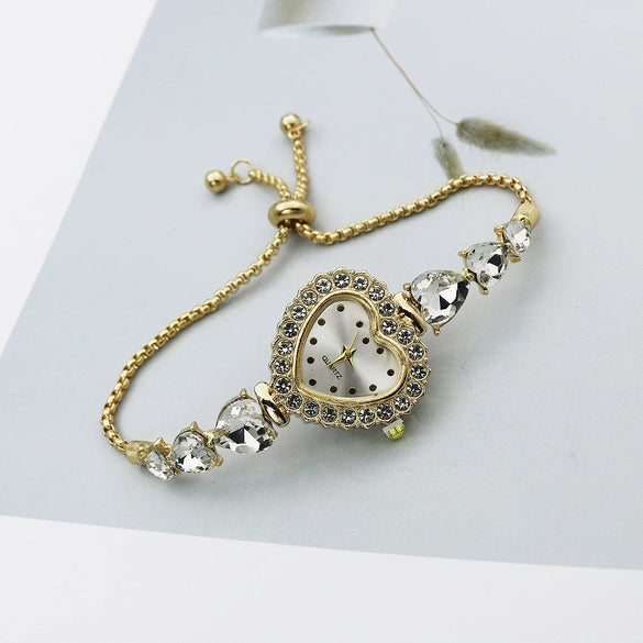 Women's Casual Luxury Fashion Quartz Bracelet Watch With Stainless Steel Strap And Alloy Case